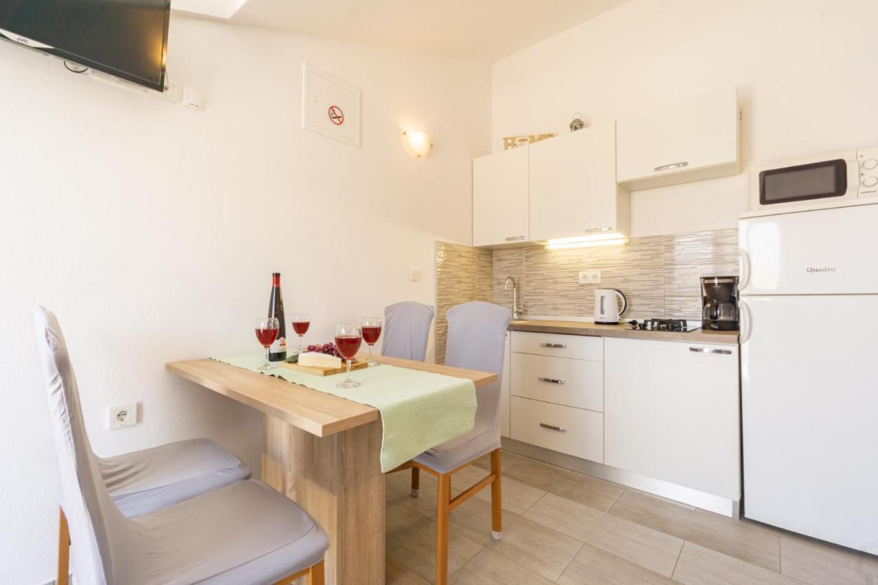 Apartament Magdalena With Mountain And Seaview Metajna Zewnętrze zdjęcie